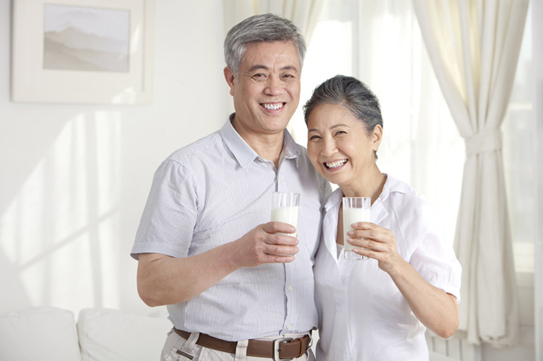 Top 5 Loại Sữa Cho Người Cao Tuổi Tốt Nhất Hiện Nay