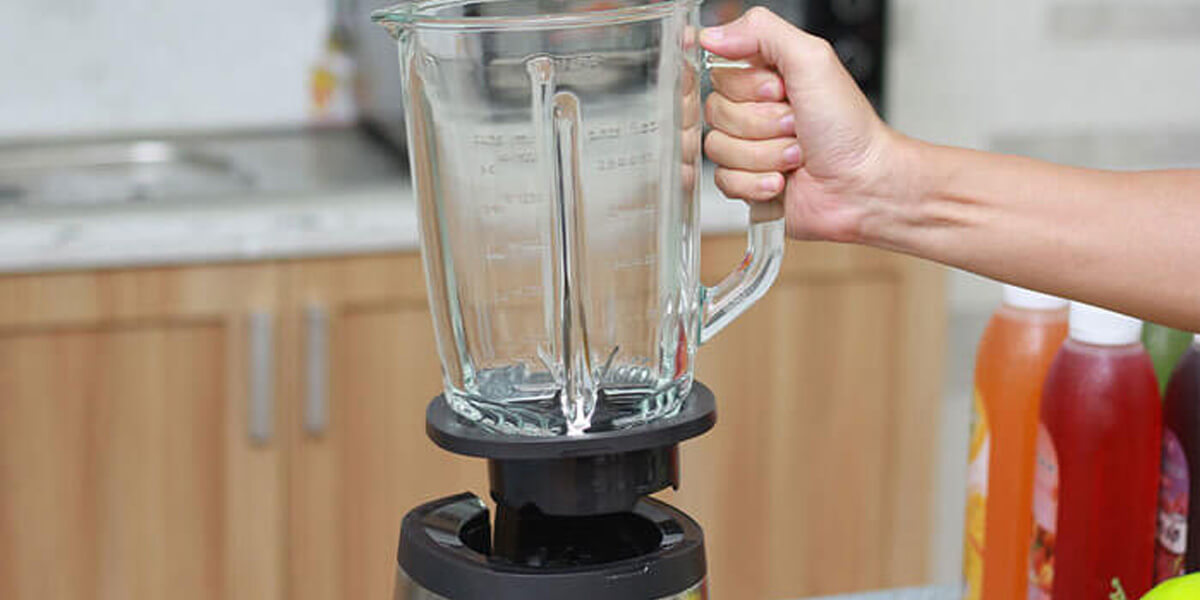 2 Cách Vệ Sinh Máy Xay Sinh Tố Cực Nhanh Chỉ Trong 30 Giây